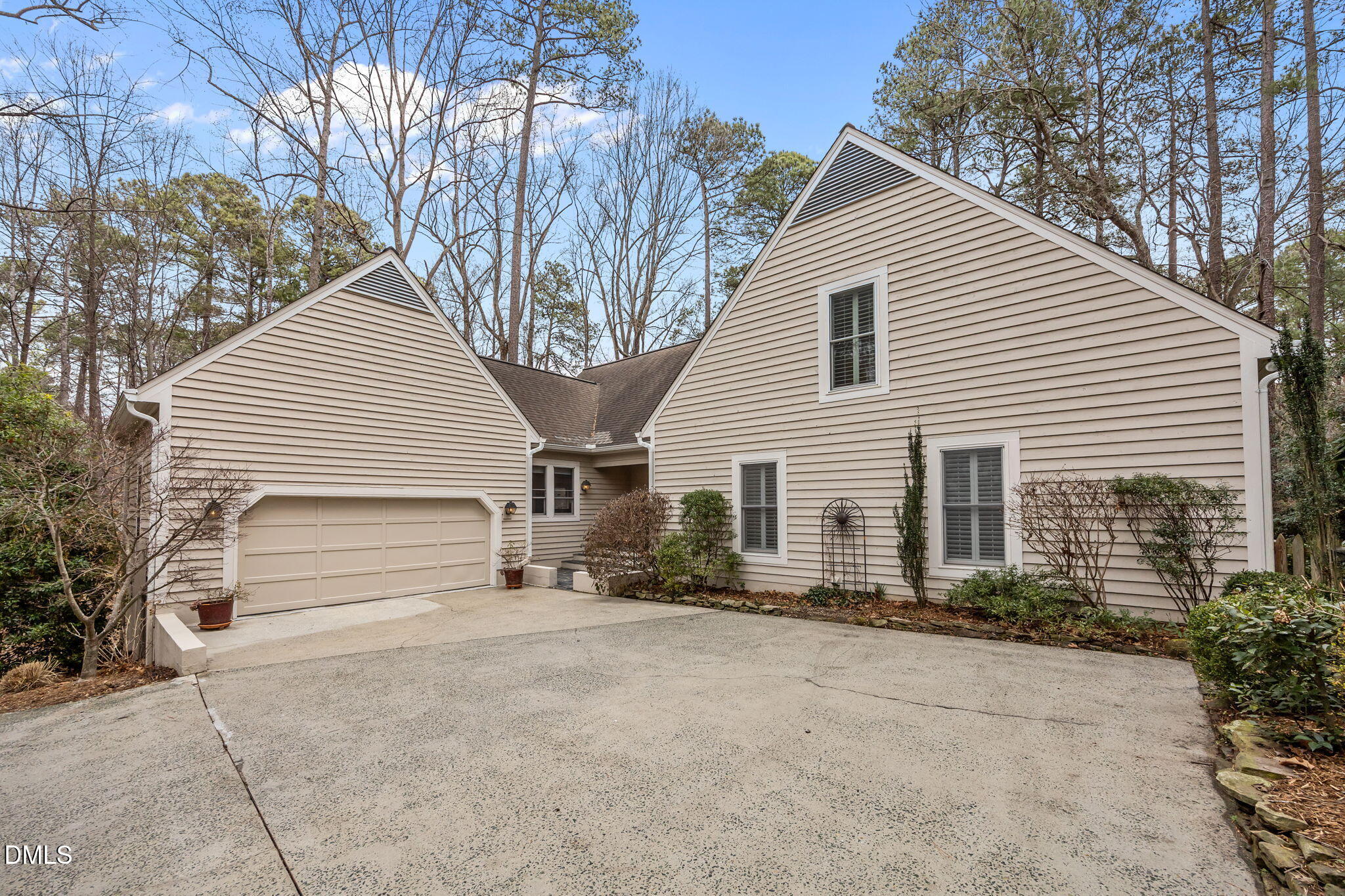 110 Linnaeus Place