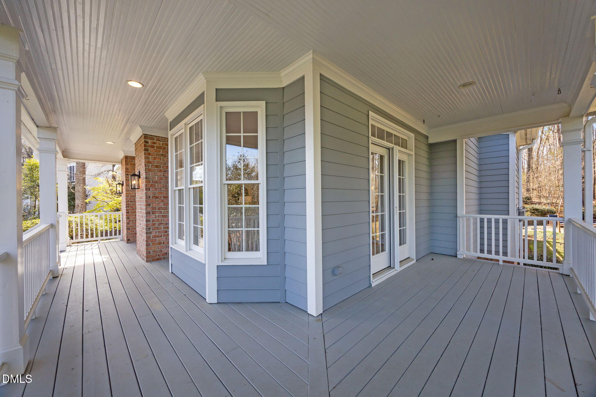 111 Lake Ridge Place