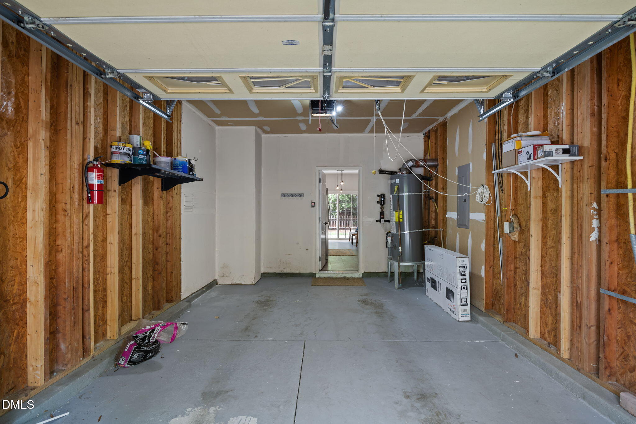1003 Red Hat Lane