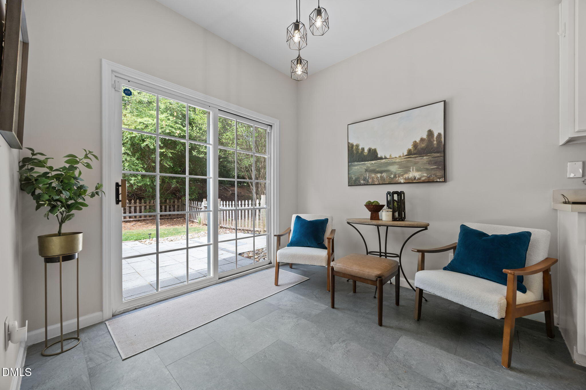 1003 Red Hat Lane