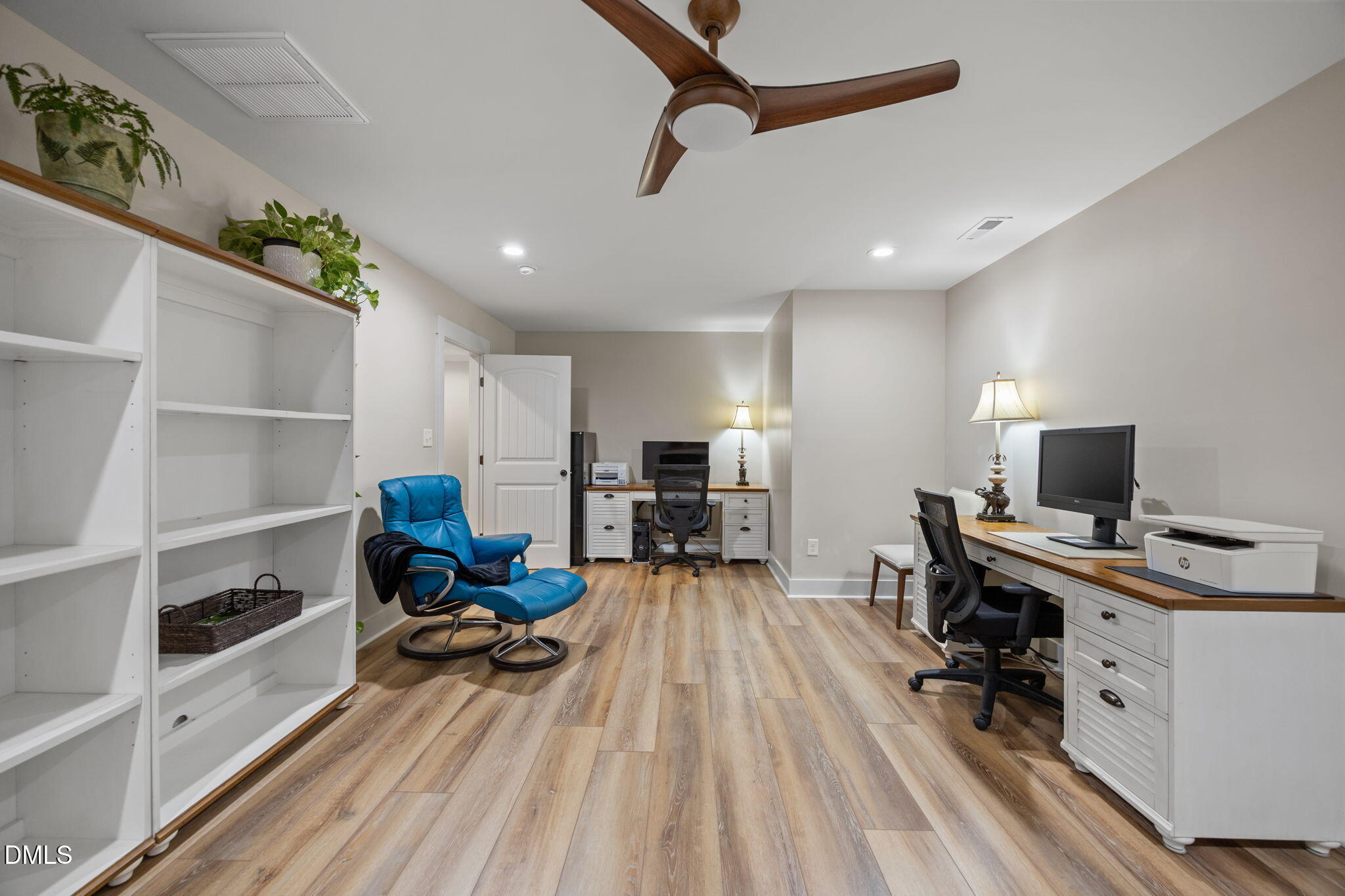 148 Tobacco Road