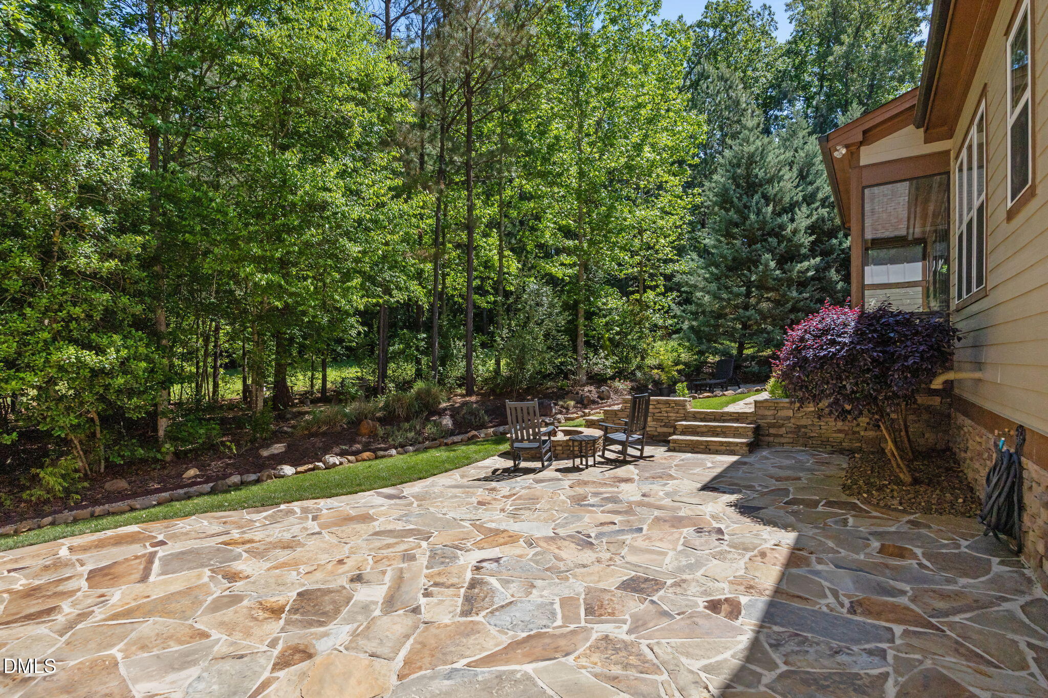 148 Tobacco Road