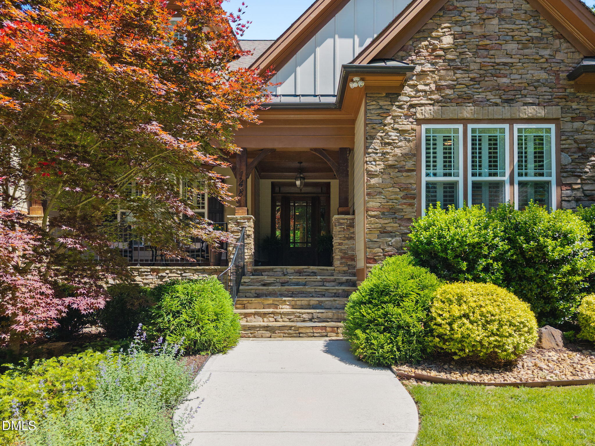 148 Tobacco Road