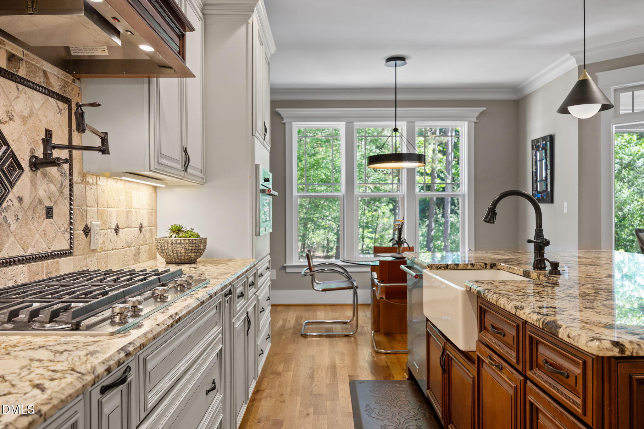 148 Tobacco Road