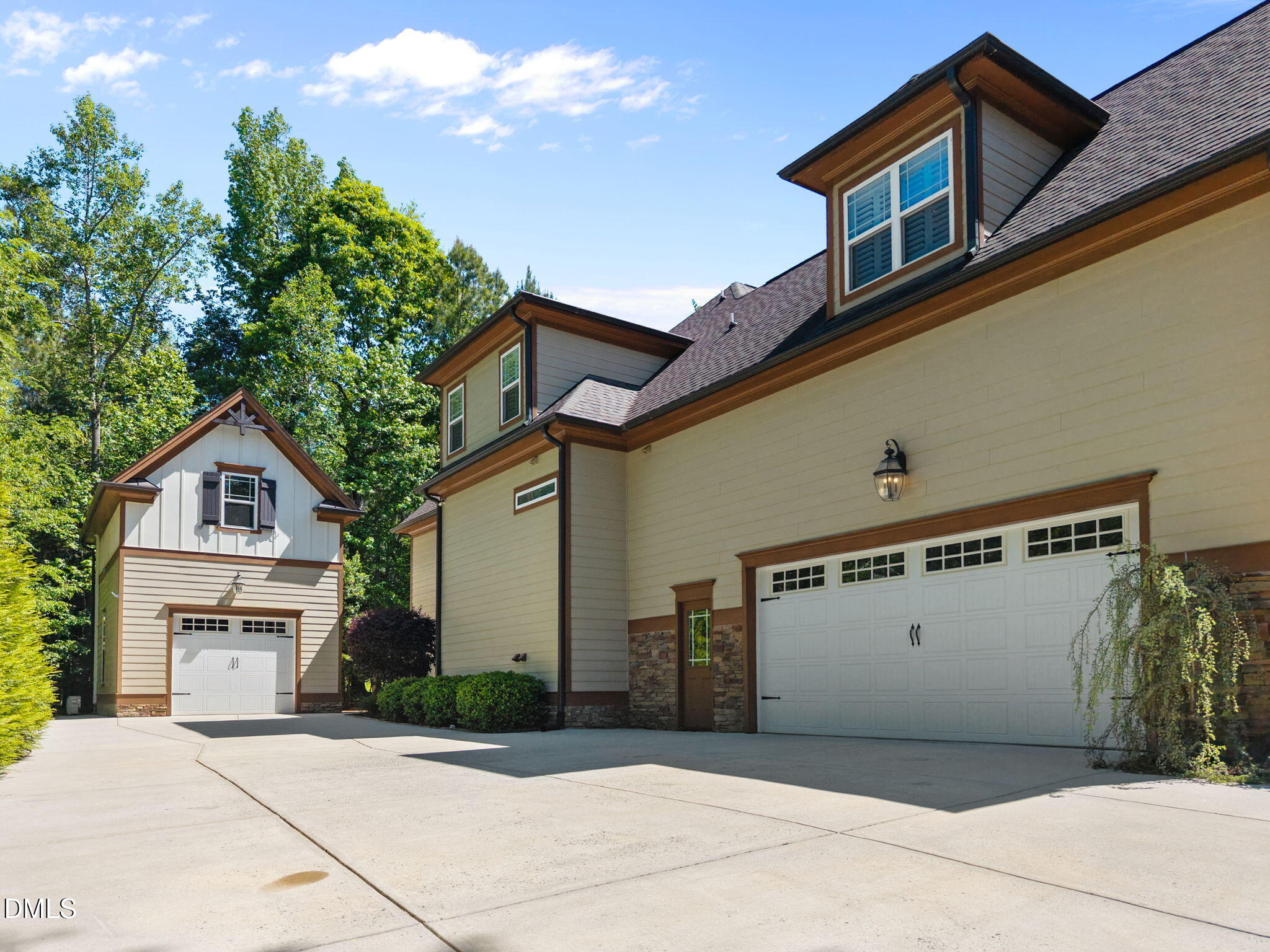 148 Tobacco Road