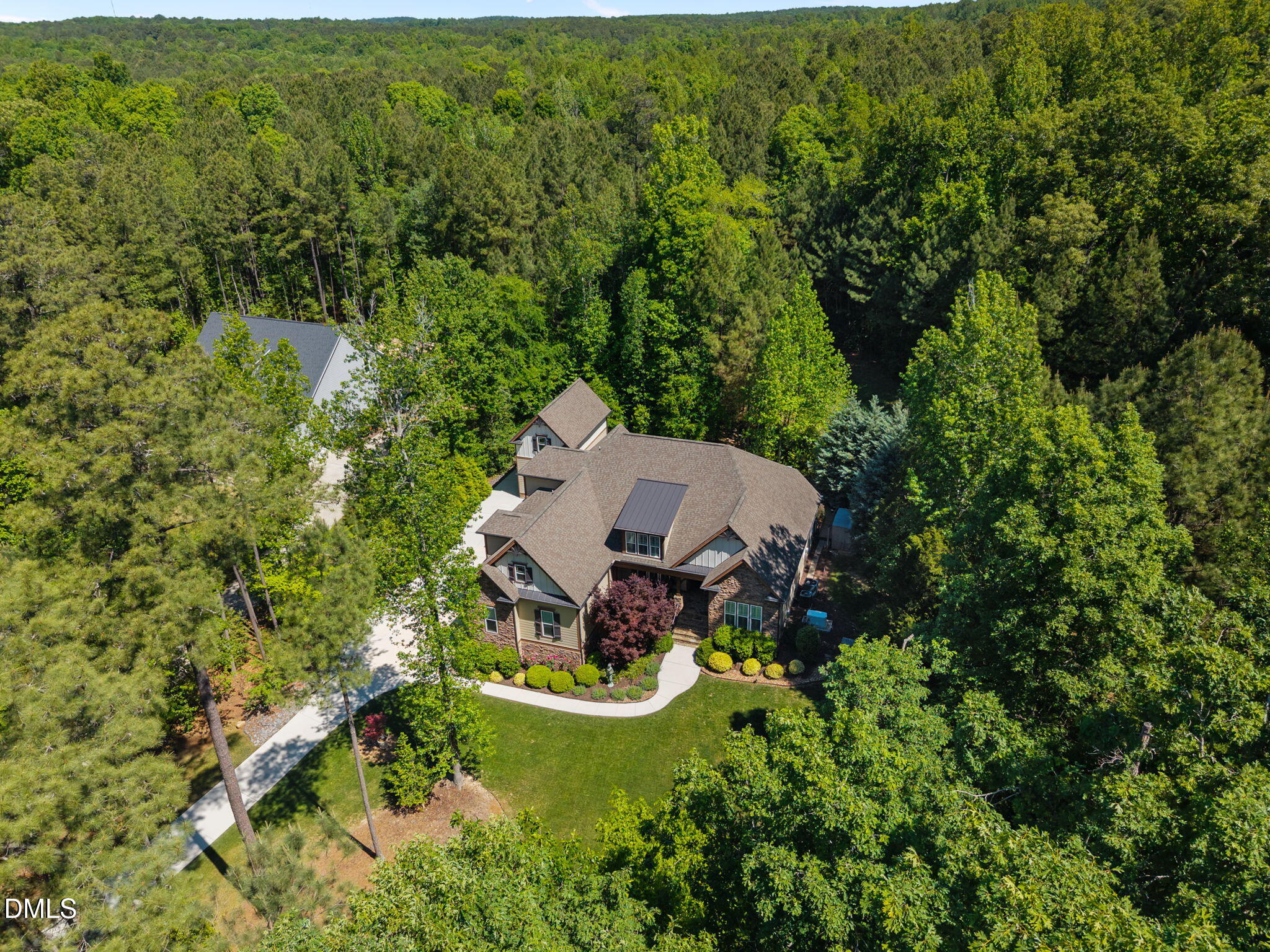 148 Tobacco Road