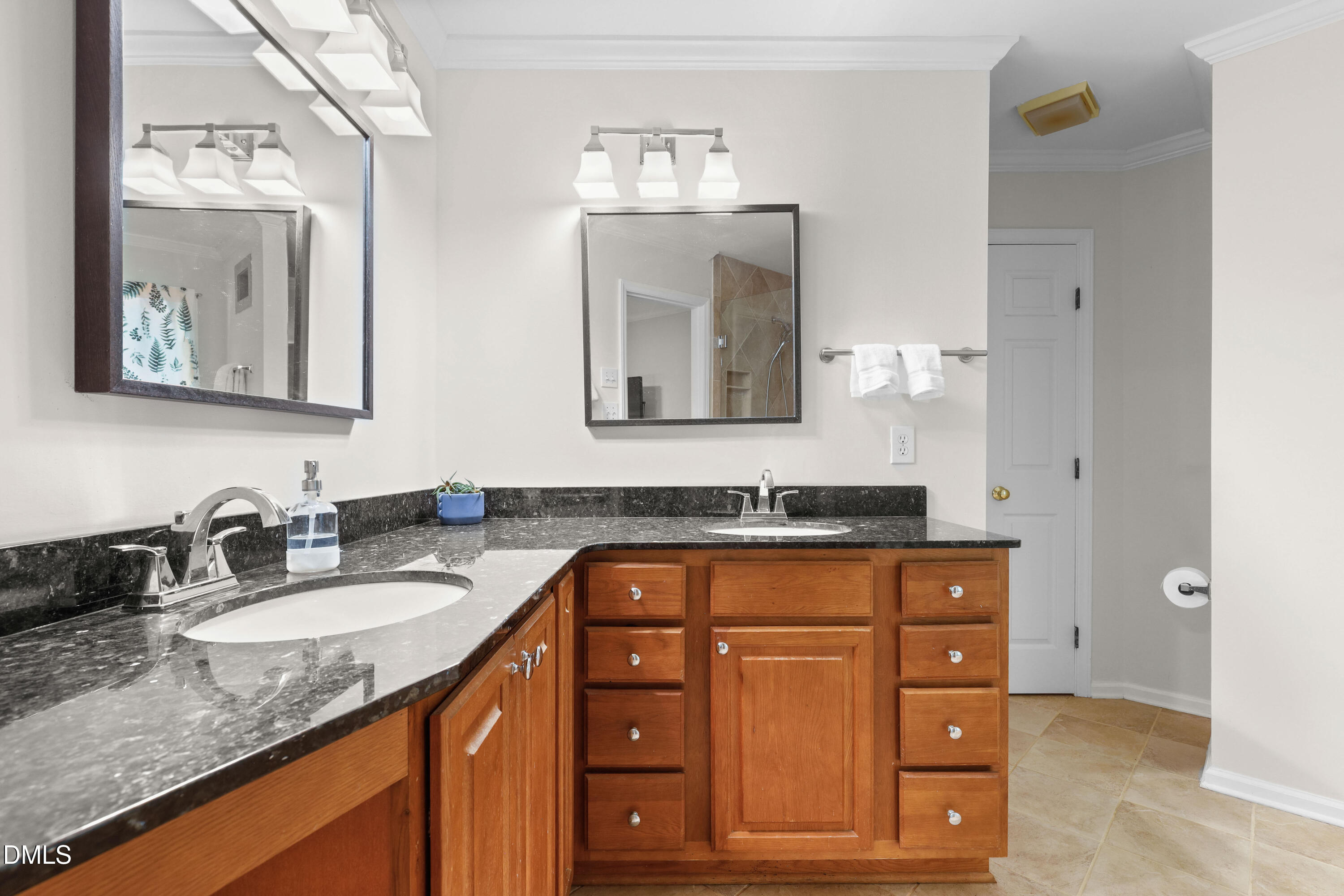 1432 Gray Bluff Trail