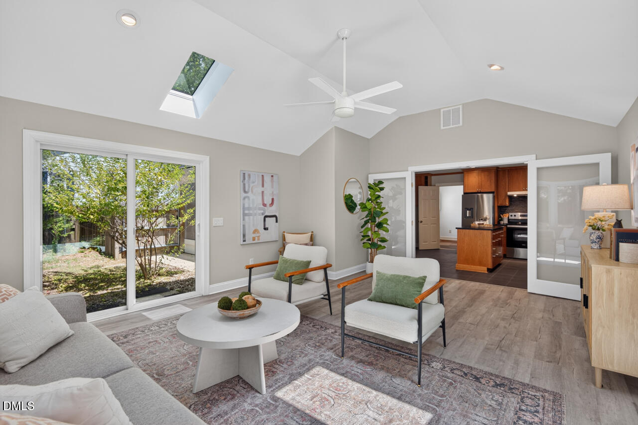 6716 Glen Forrest Drive