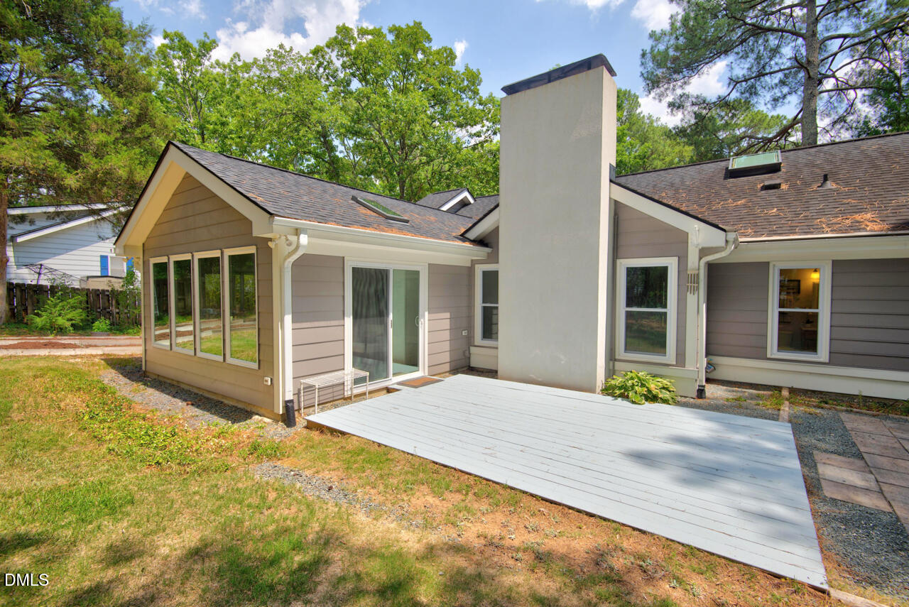 6716 Glen Forrest Drive
