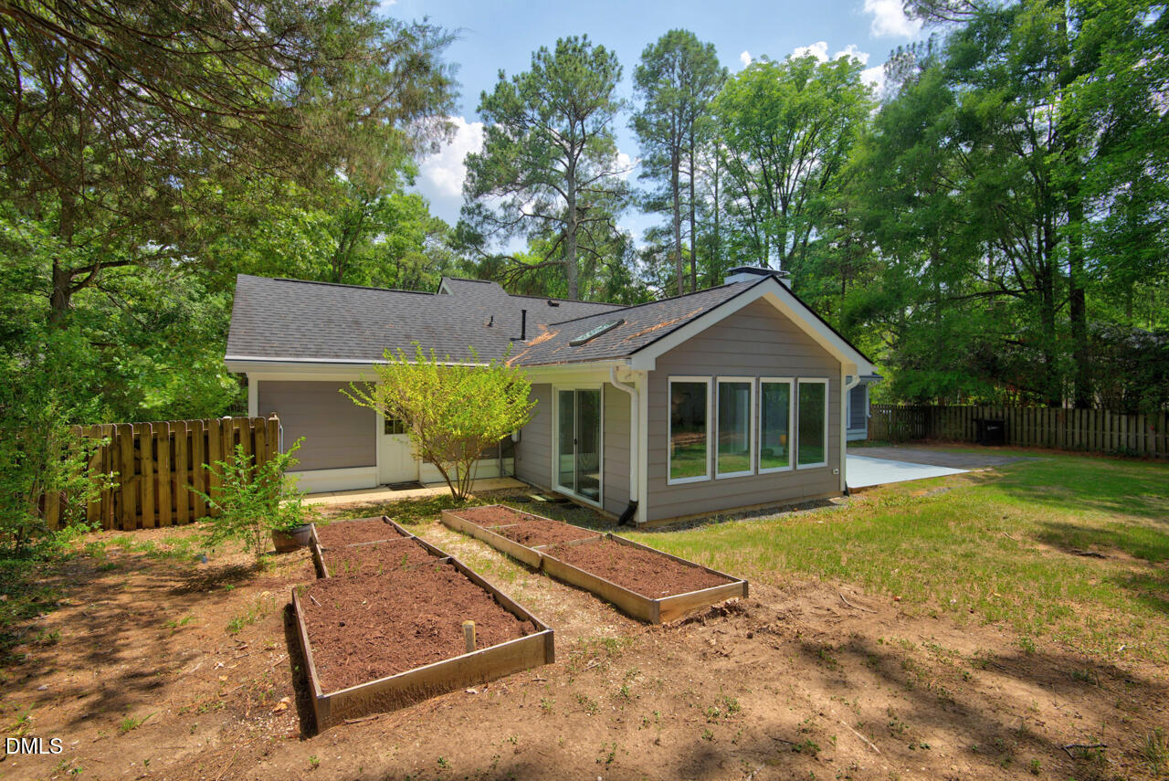 6716 Glen Forrest Drive