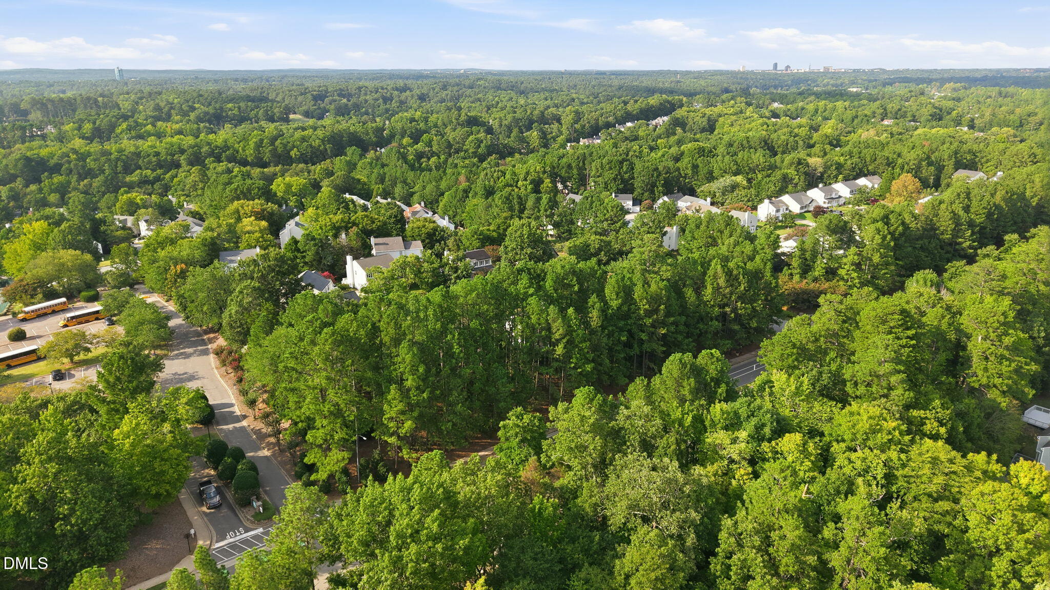 5 Wavecrest Court
