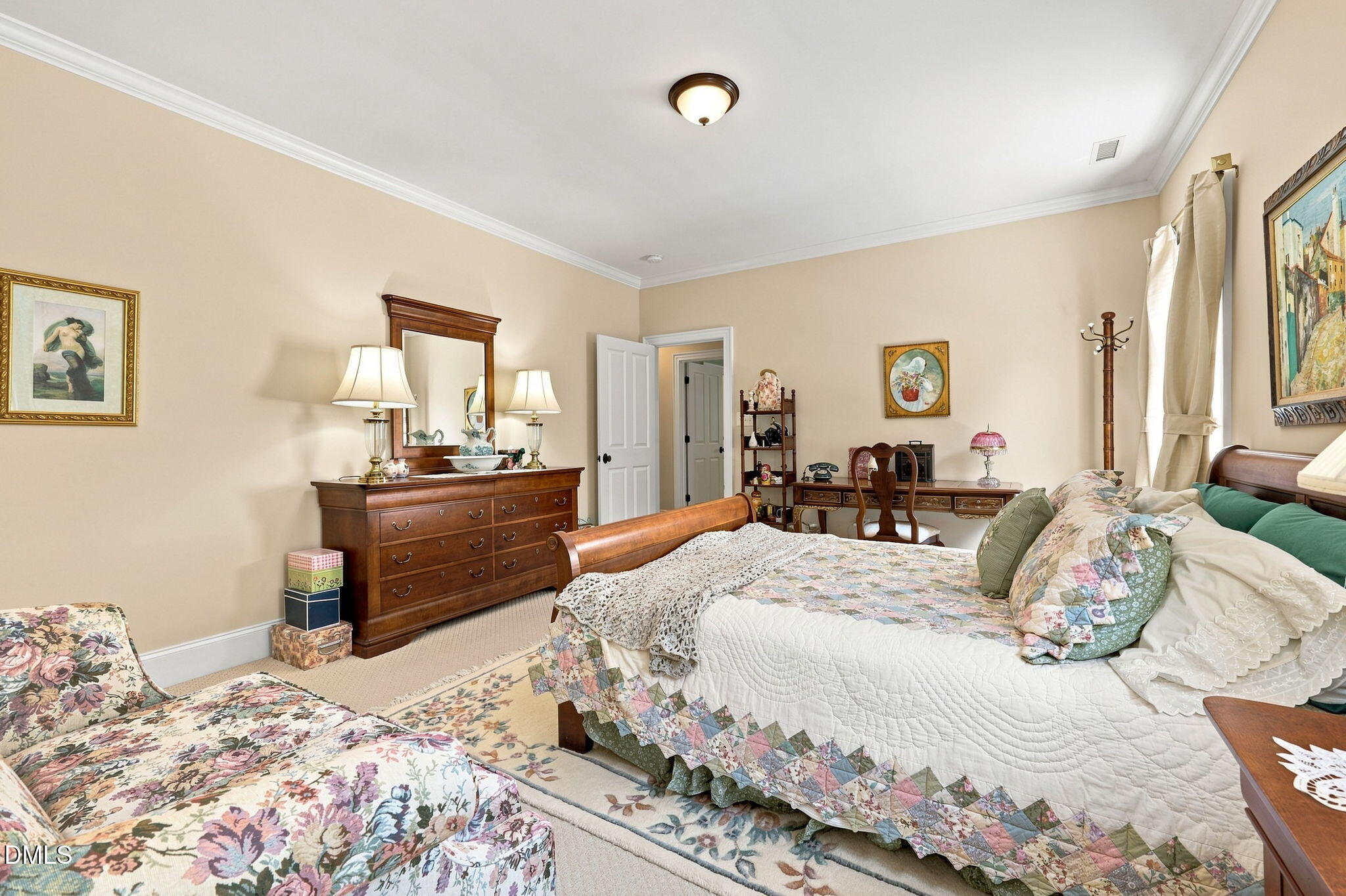 6102 Treyburn Point Drive
