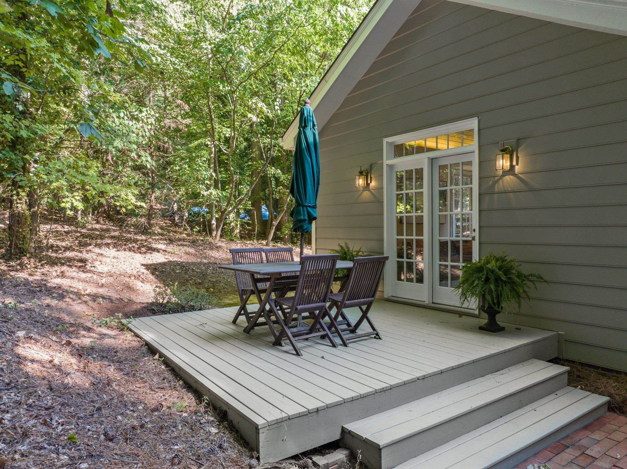 112 Old Forest Creek Drive
