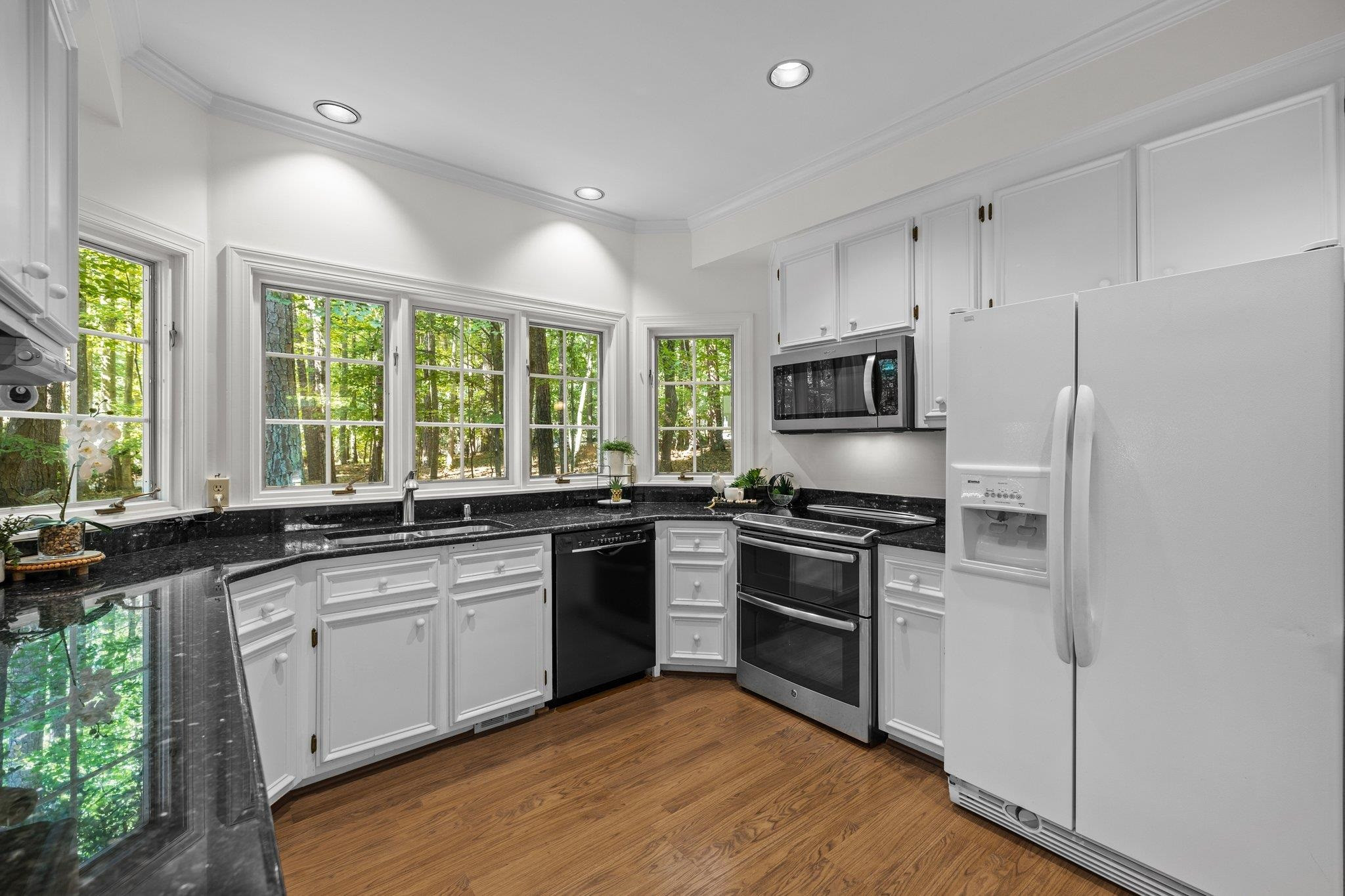 112 Old Forest Creek Drive