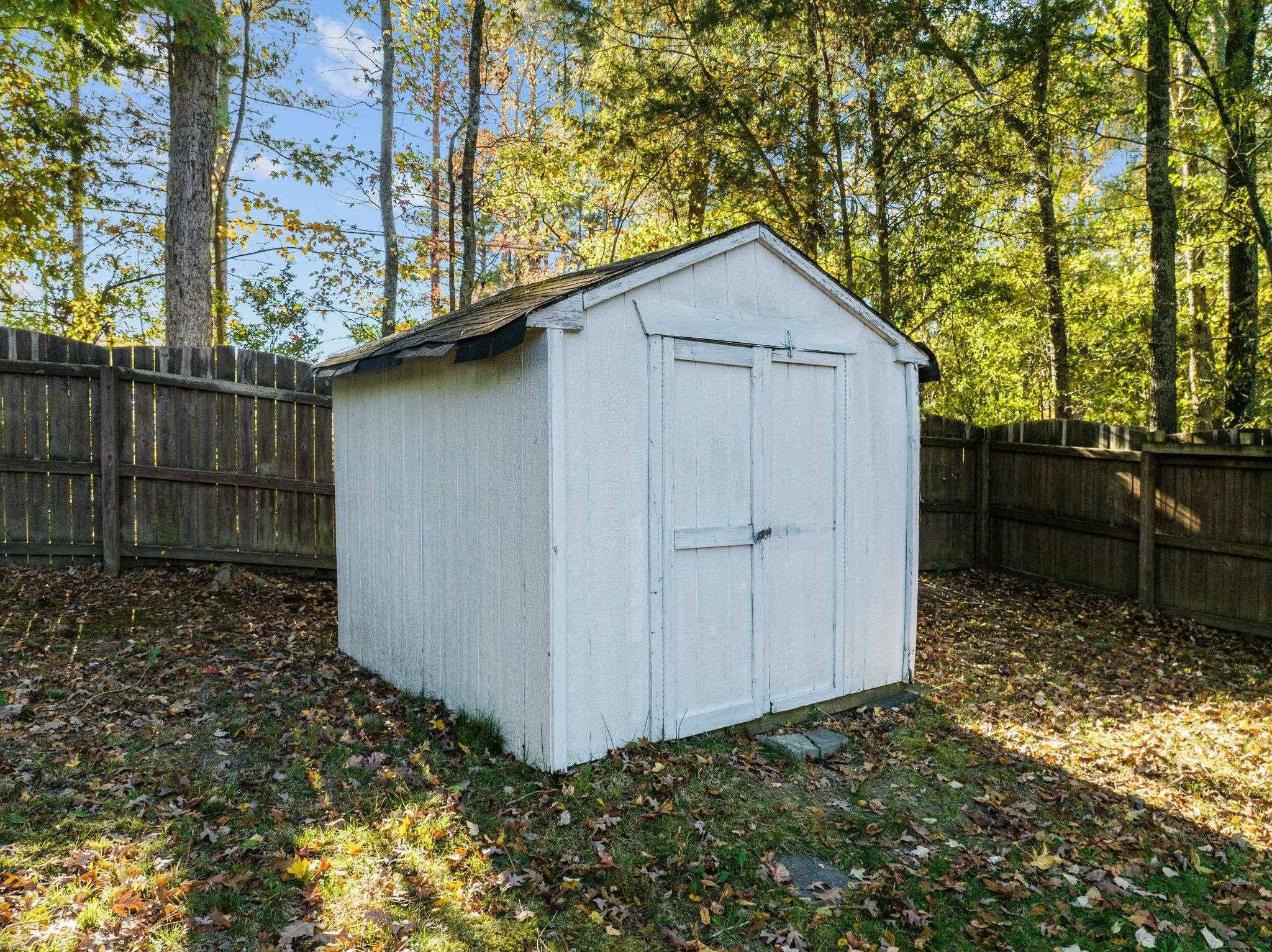 1819 Kelly Glen Drive