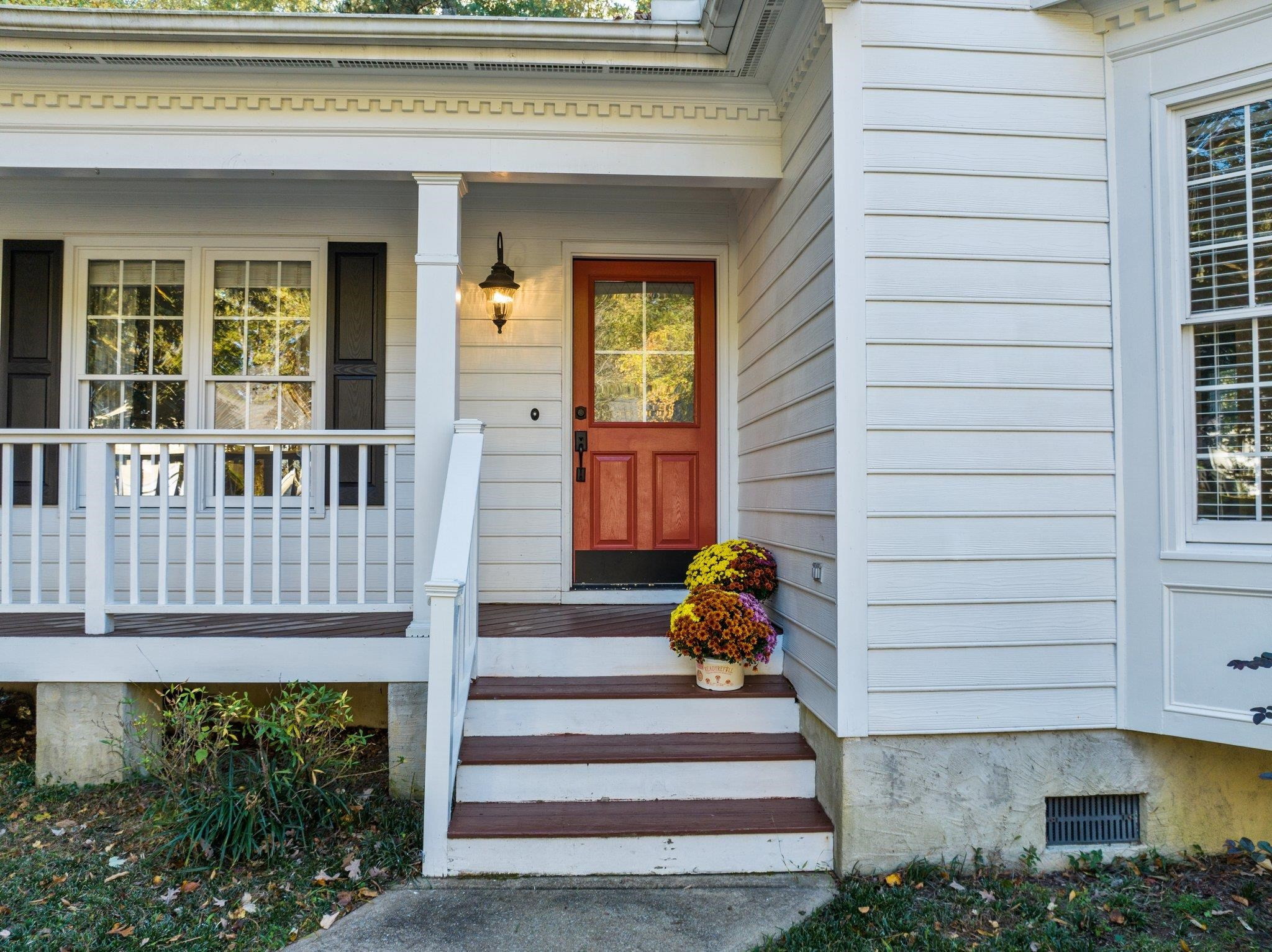 1819 Kelly Glen Drive