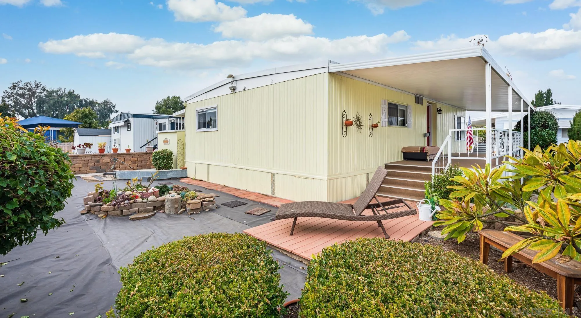 221 N El Camino Real Unit 60