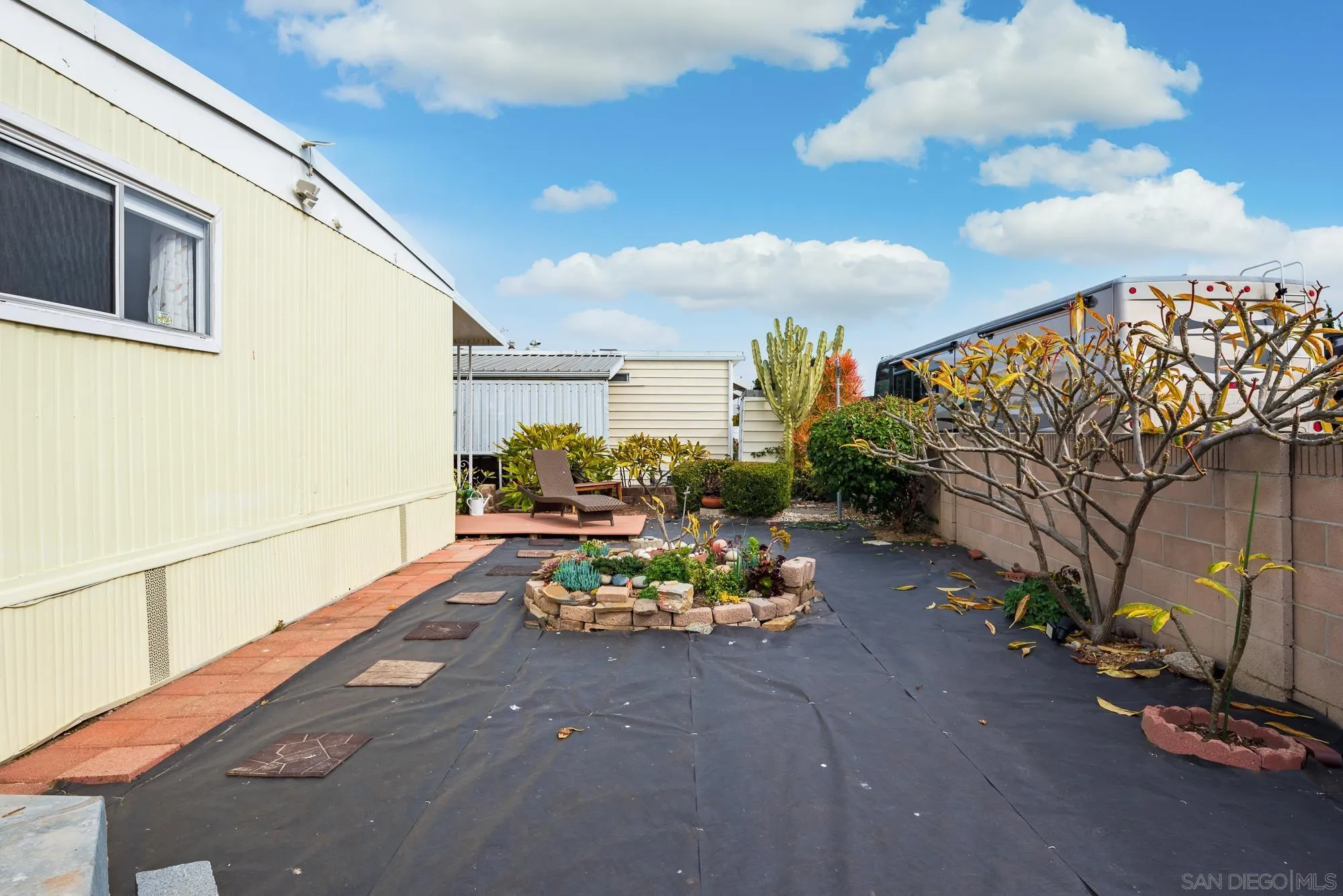 221 N El Camino Real Unit 60