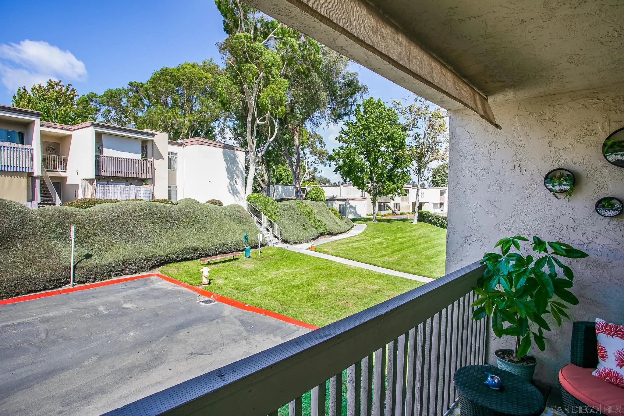 432 Edgehill Ln Unit 14