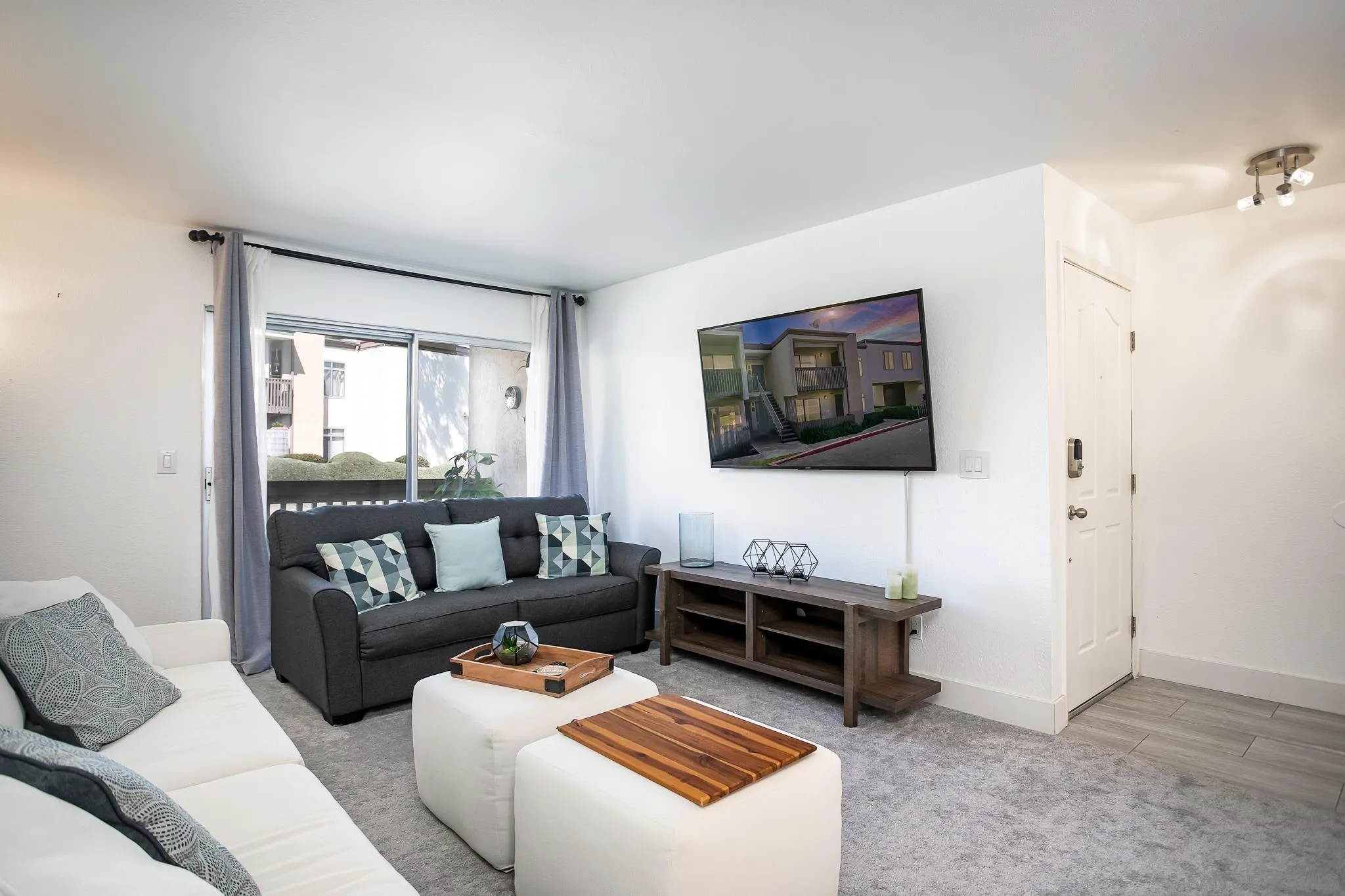 432 Edgehill Ln Unit 14