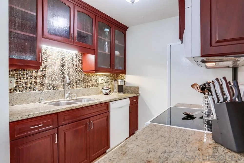 6304 Friars Rd Unit 326