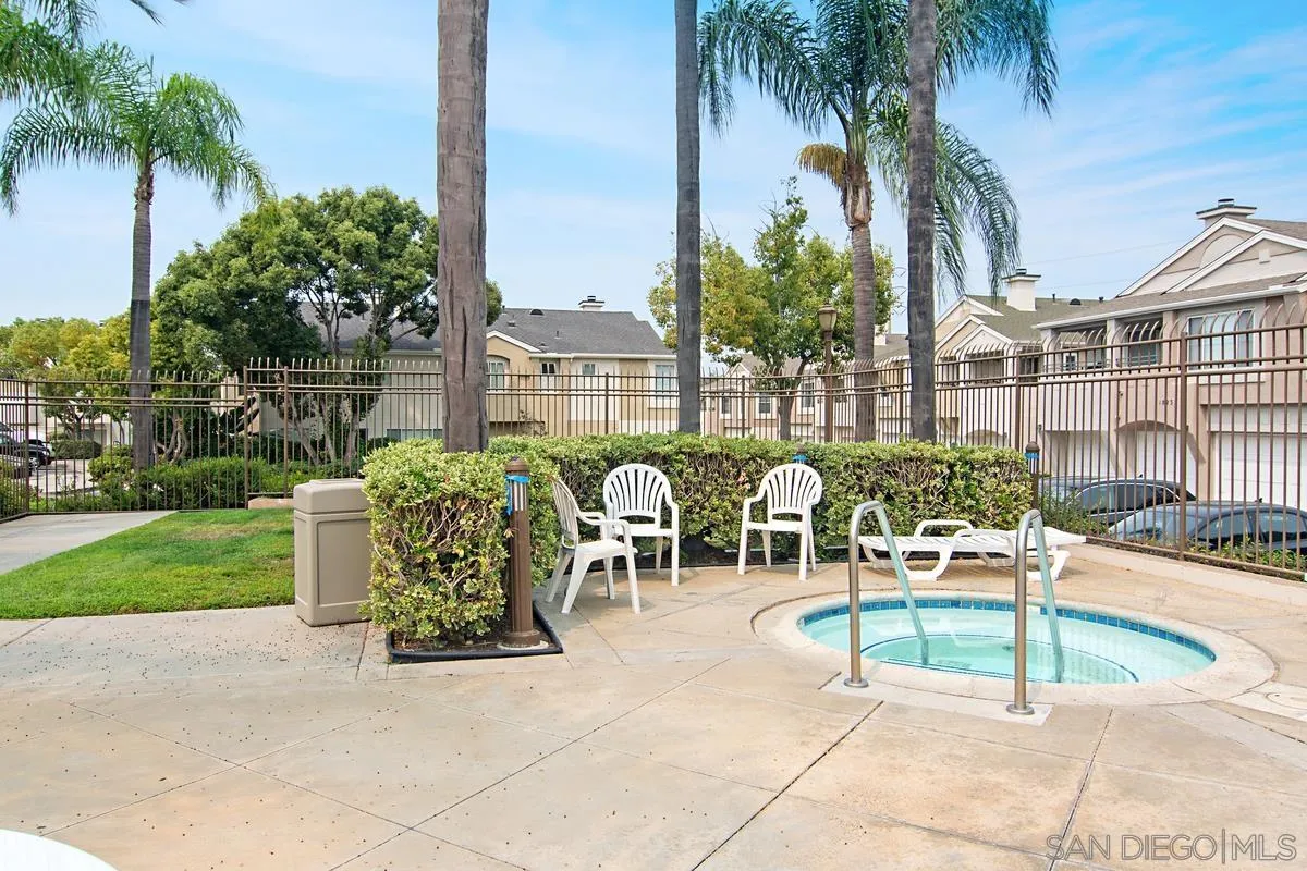 11849 Spruce Run Dr Unit B