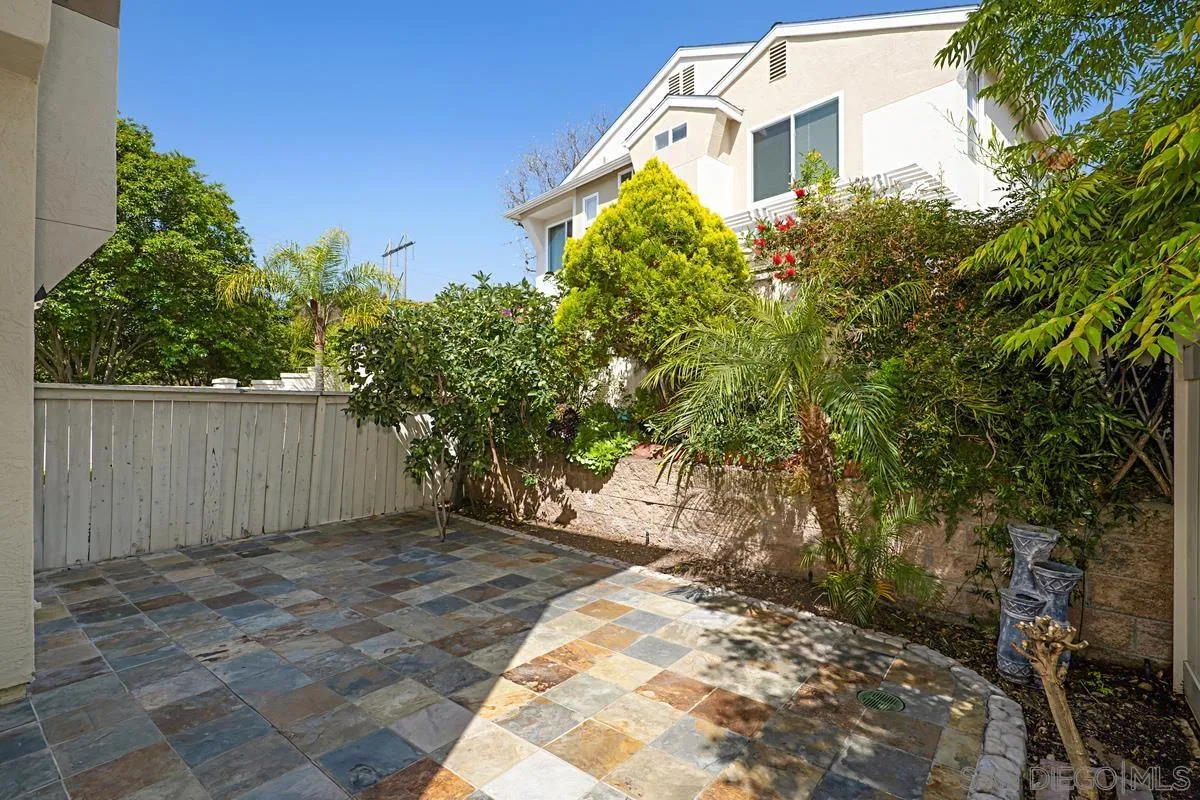 11849 Spruce Run Dr Unit B