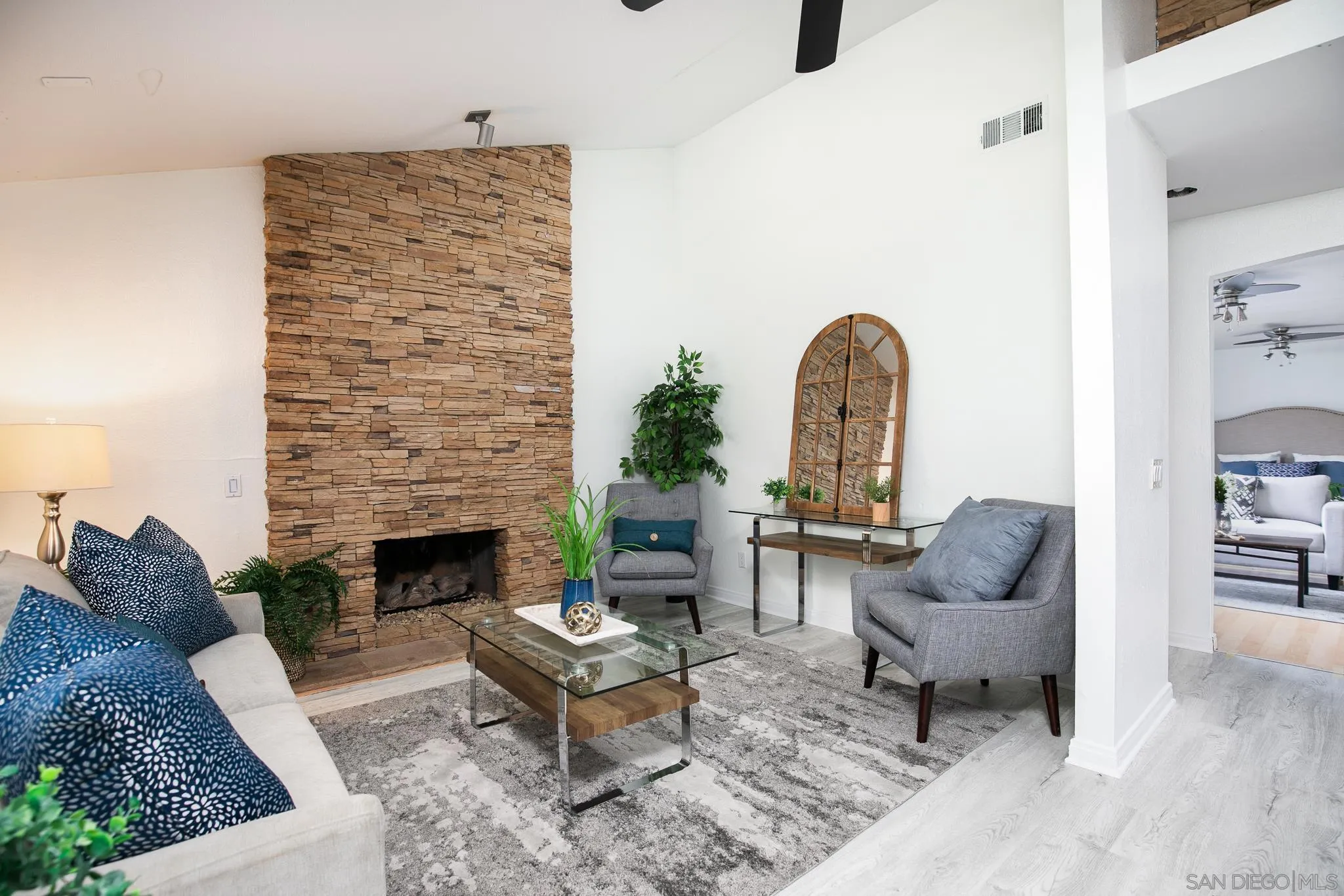 2051 Golden Circle Dr