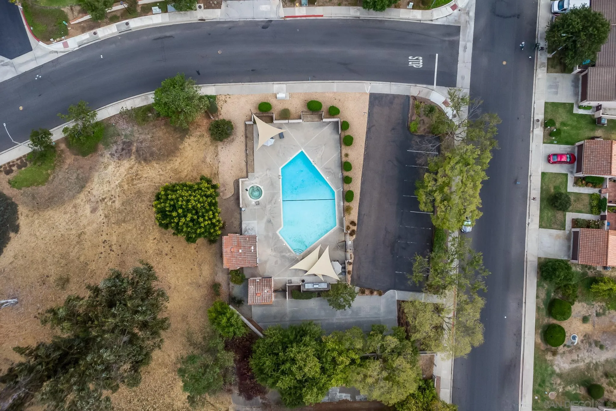 2051 Golden Circle Dr