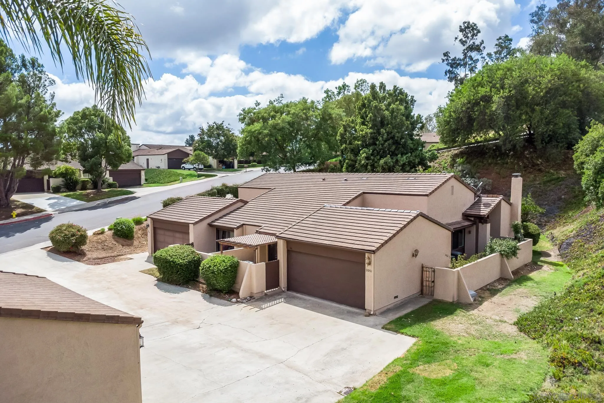 2051 Golden Circle Dr