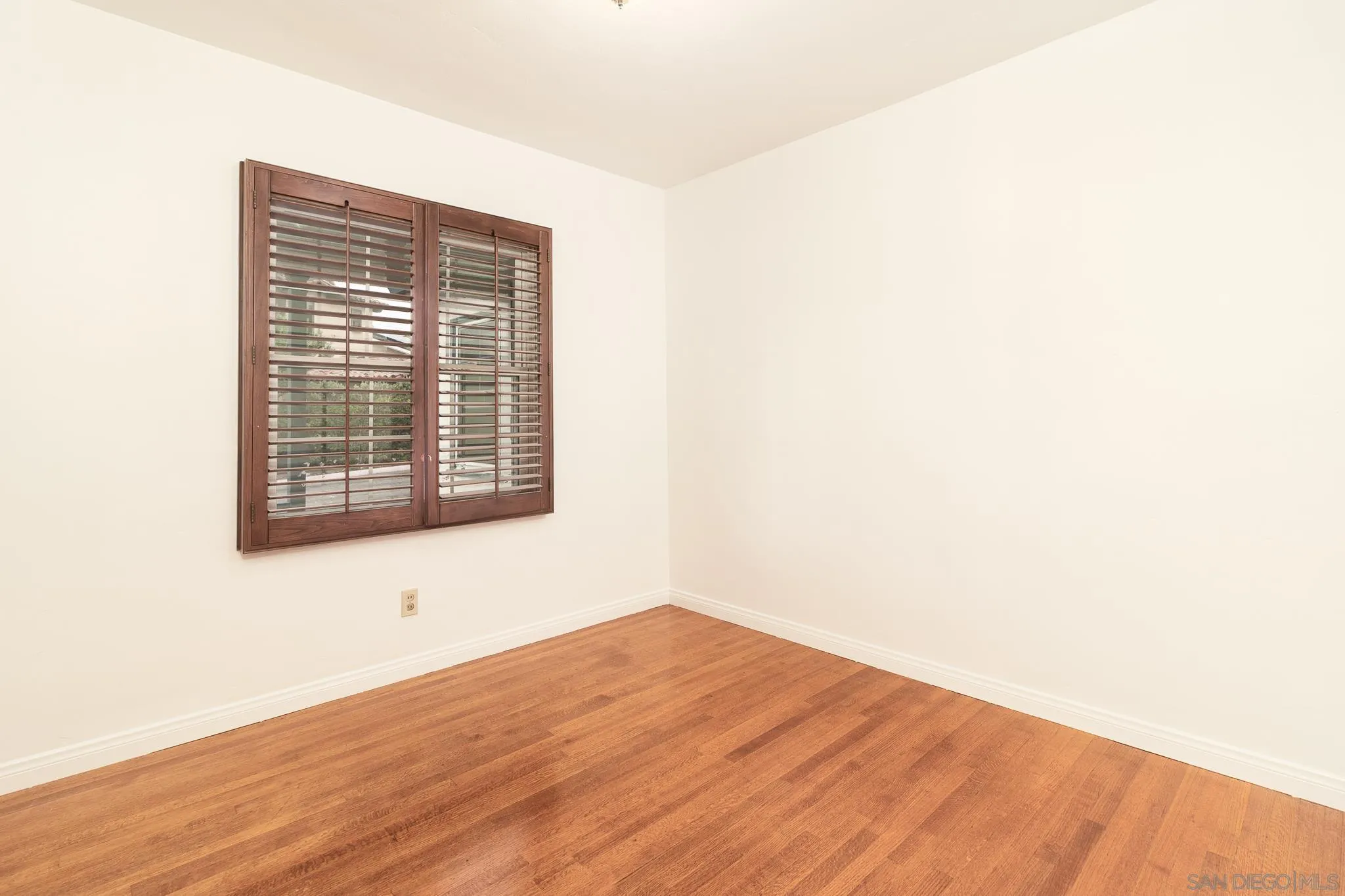 751 Bellevue Pl