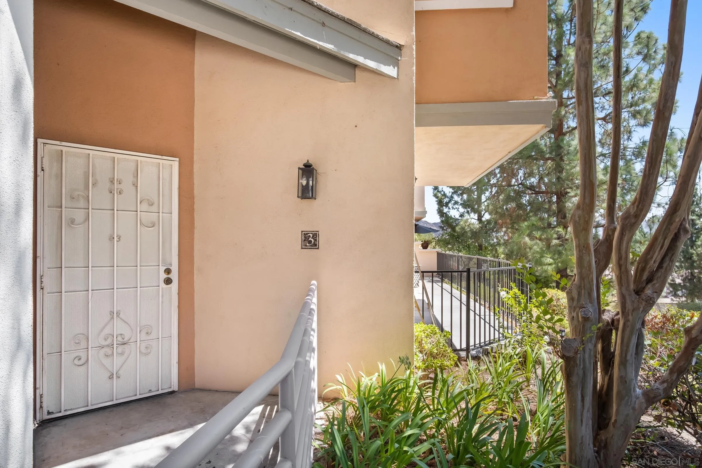 11992 Tivoli Park Row Unit 3