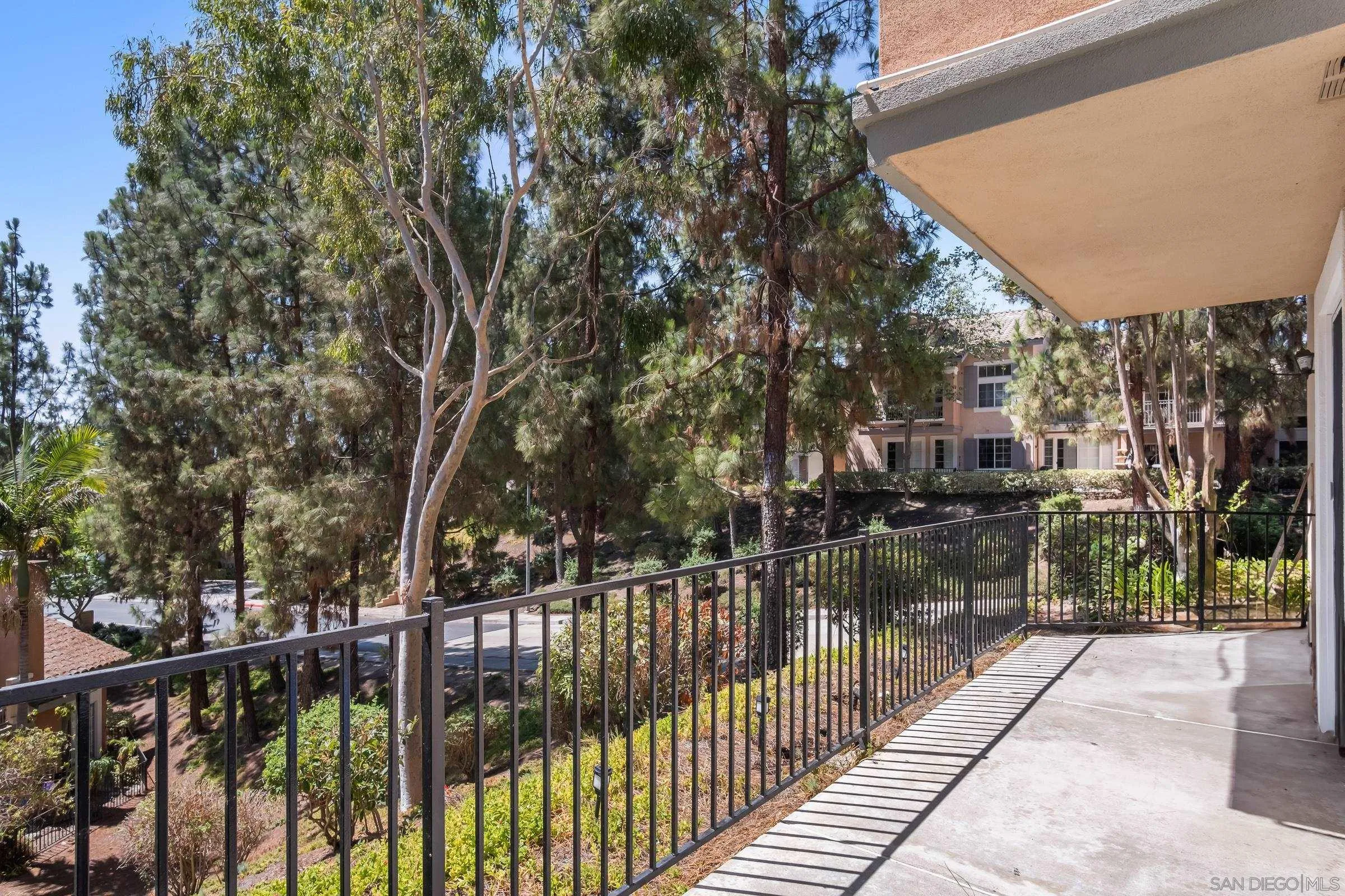 11992 Tivoli Park Row Unit 3