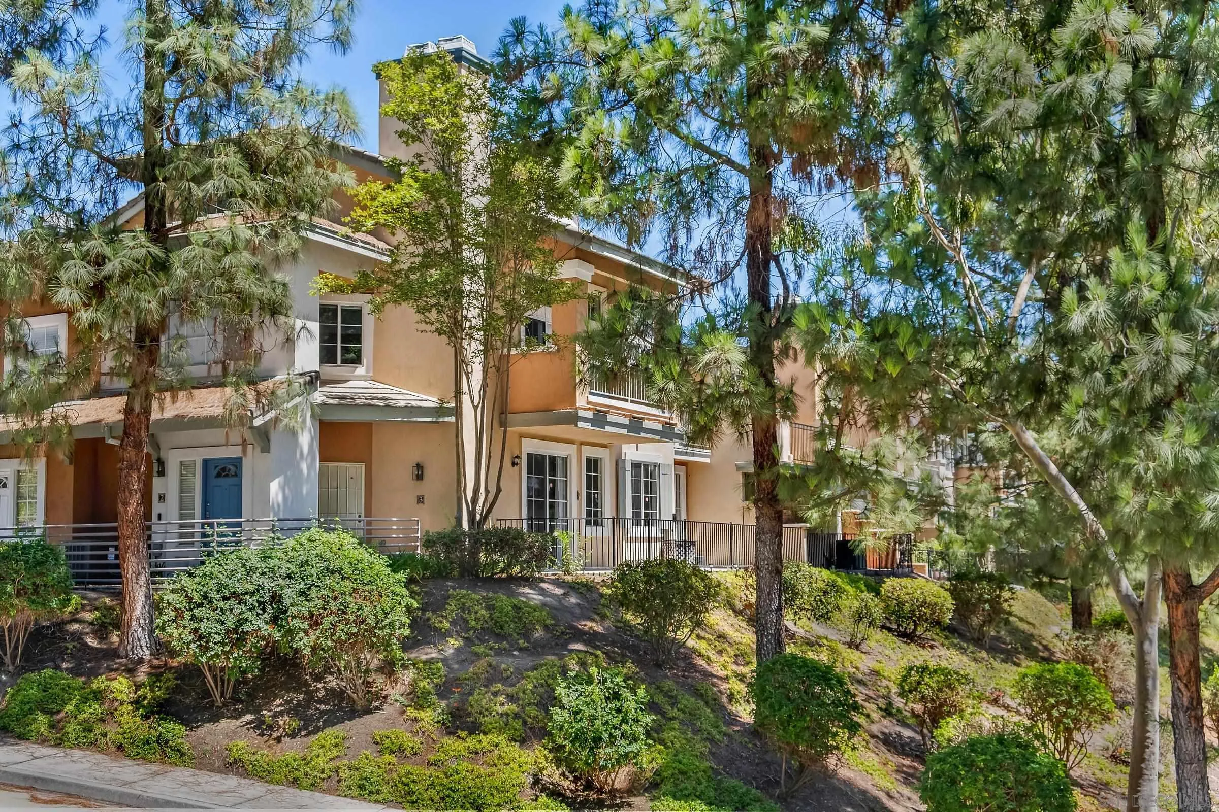 11992 Tivoli Park Row Unit 3