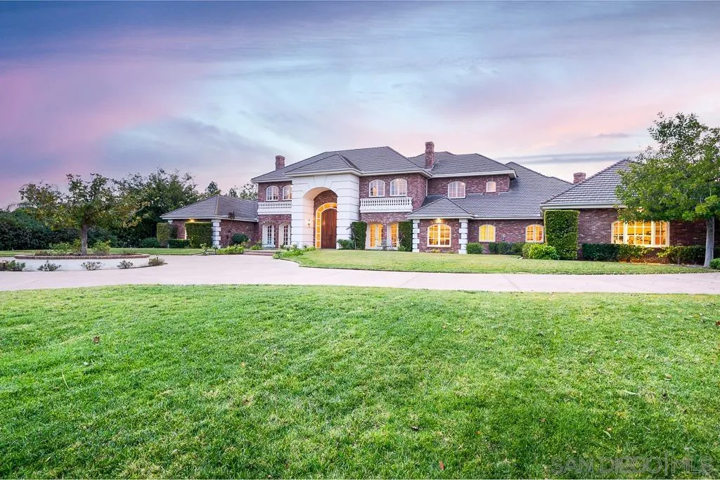 13752 Paseo Valle Alto