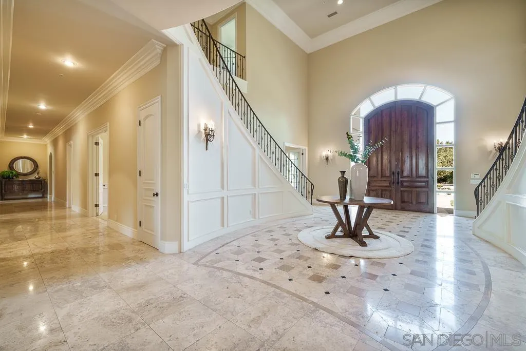 13752 Paseo Valle Alto
