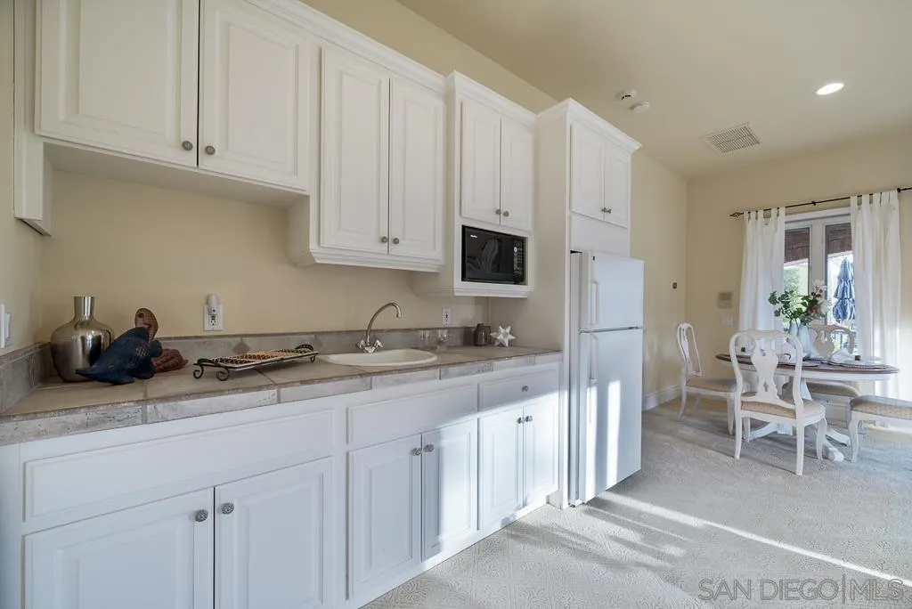 13752 Paseo Valle Alto