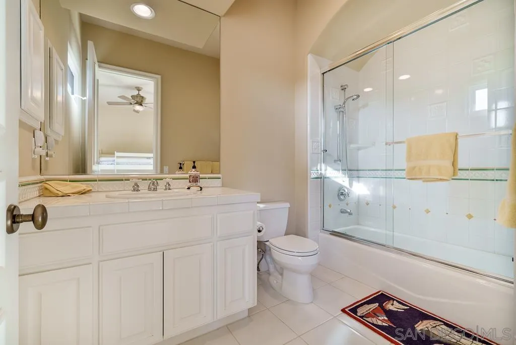 13752 Paseo Valle Alto