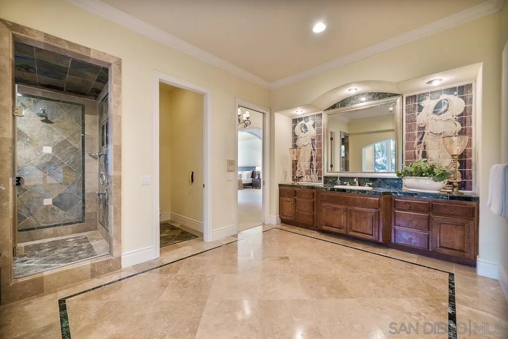 13752 Paseo Valle Alto