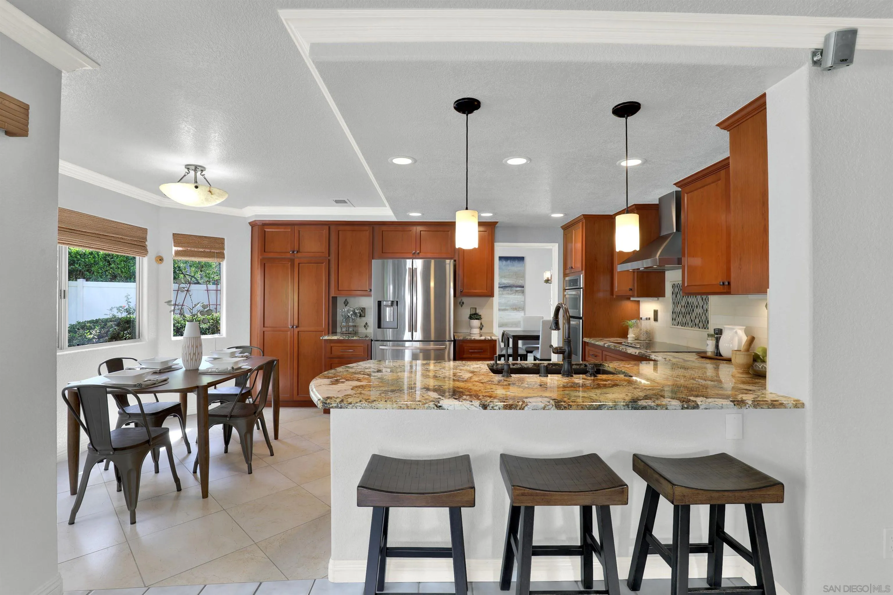 13901 Carriage Rd