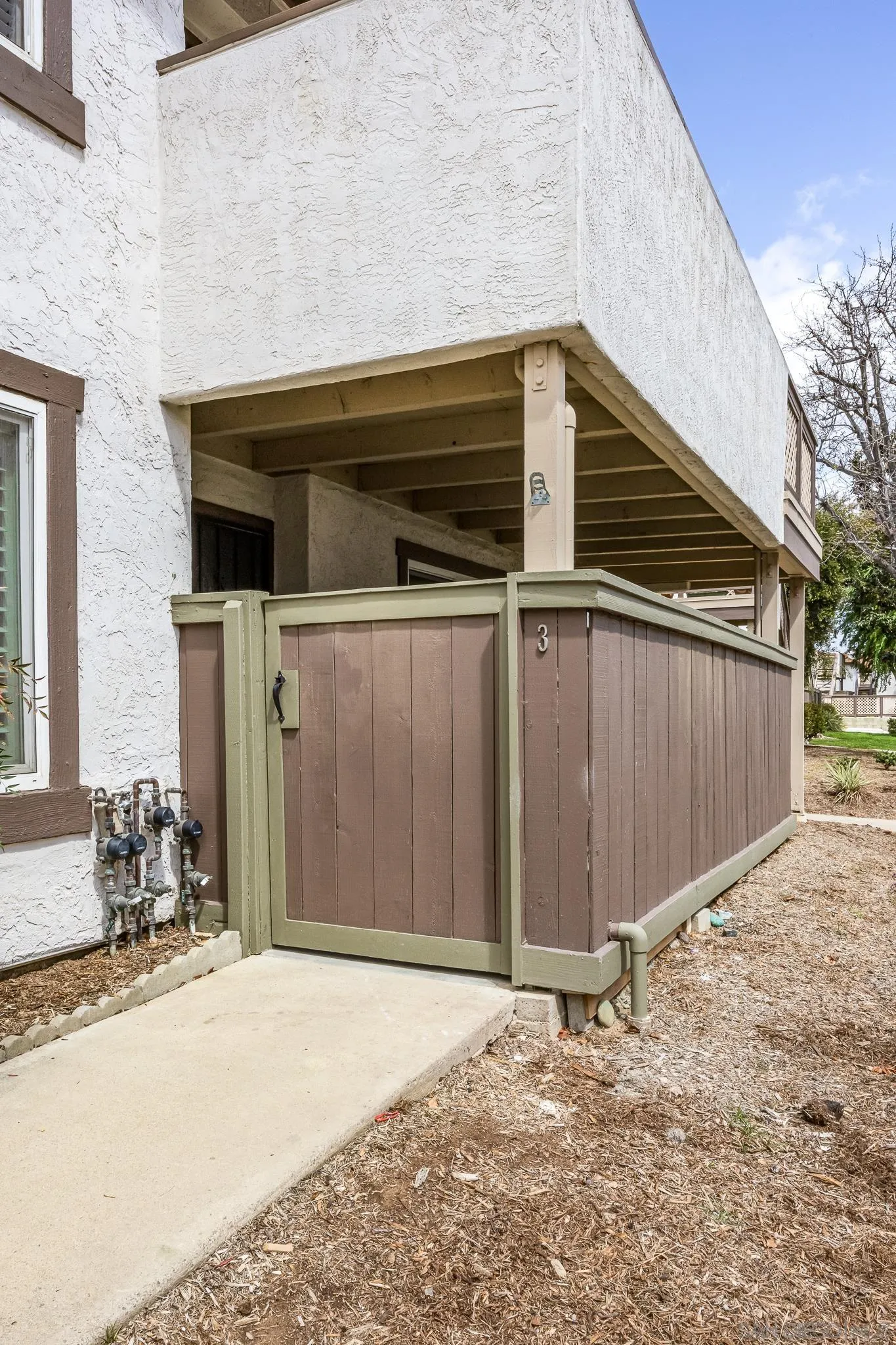 9829 Caspi Gardens Dr Unit 3