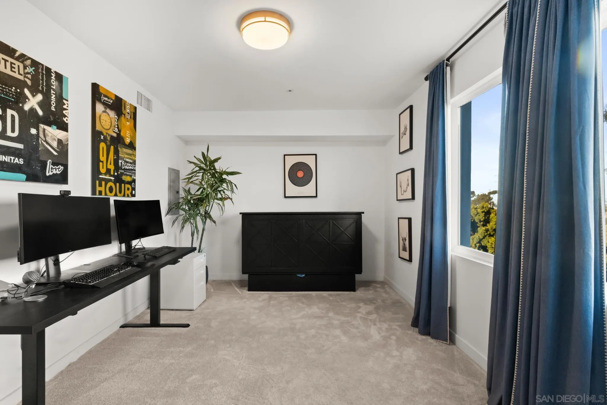 4100 Voltaire St Unit 102