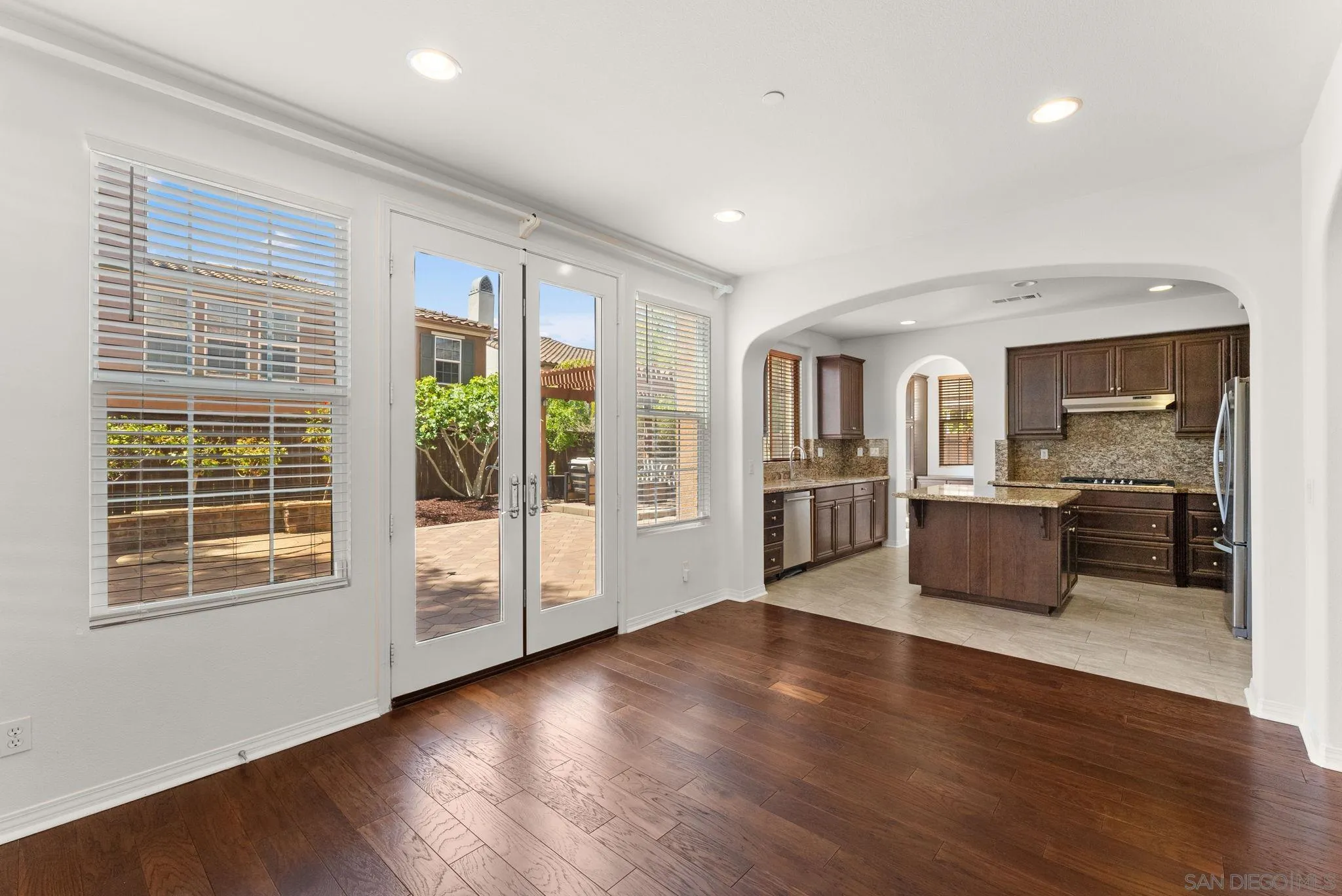 10449 Monterey Ridge Dr