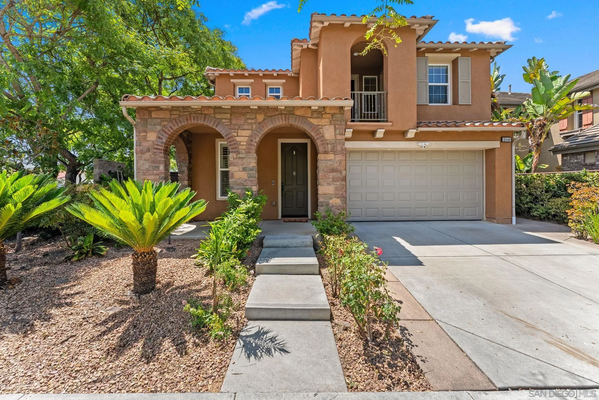 10449 Monterey Ridge Dr