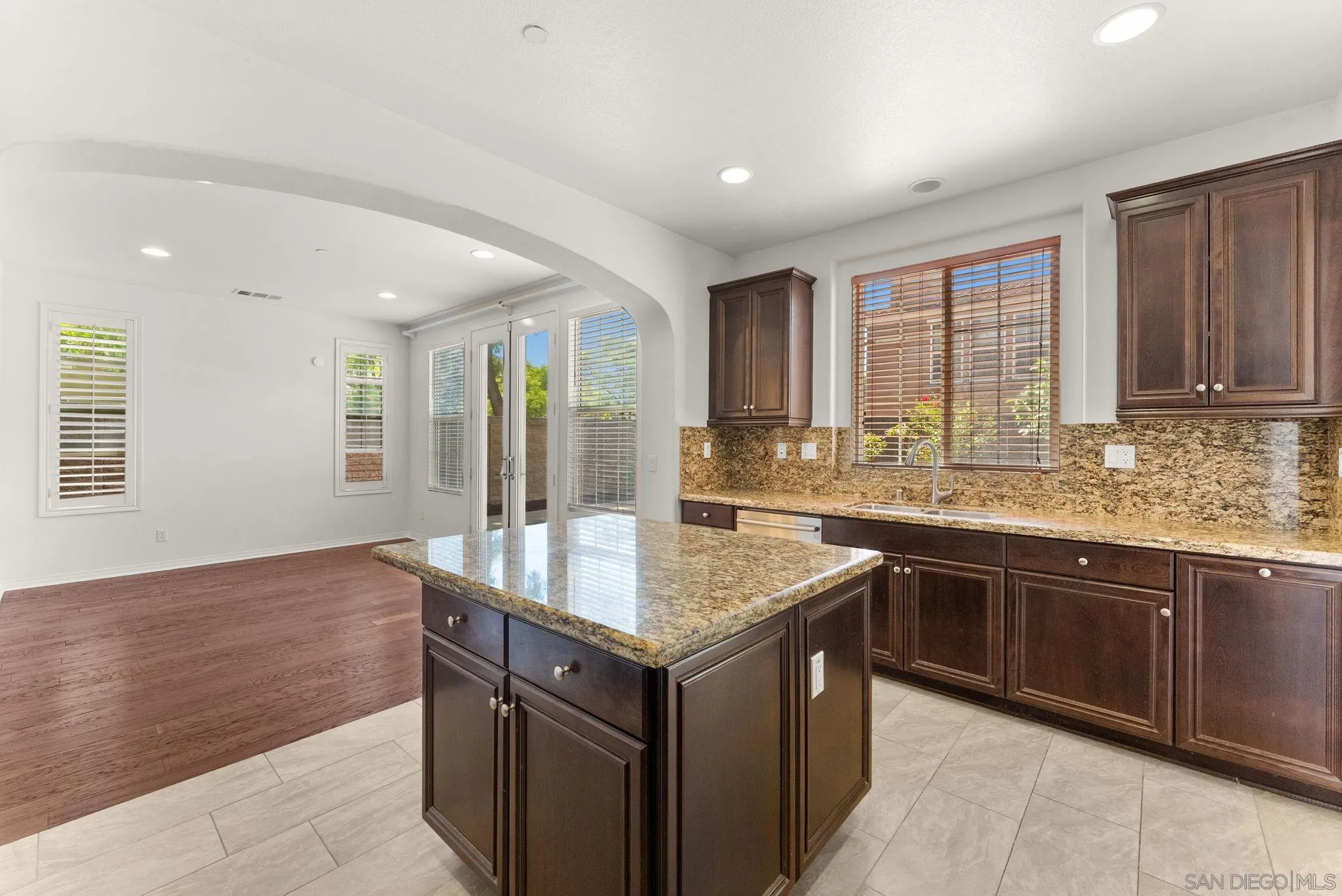 10449 Monterey Ridge Dr
