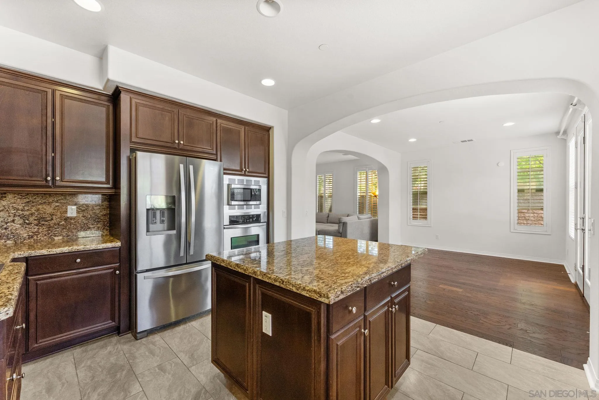 10449 Monterey Ridge Dr