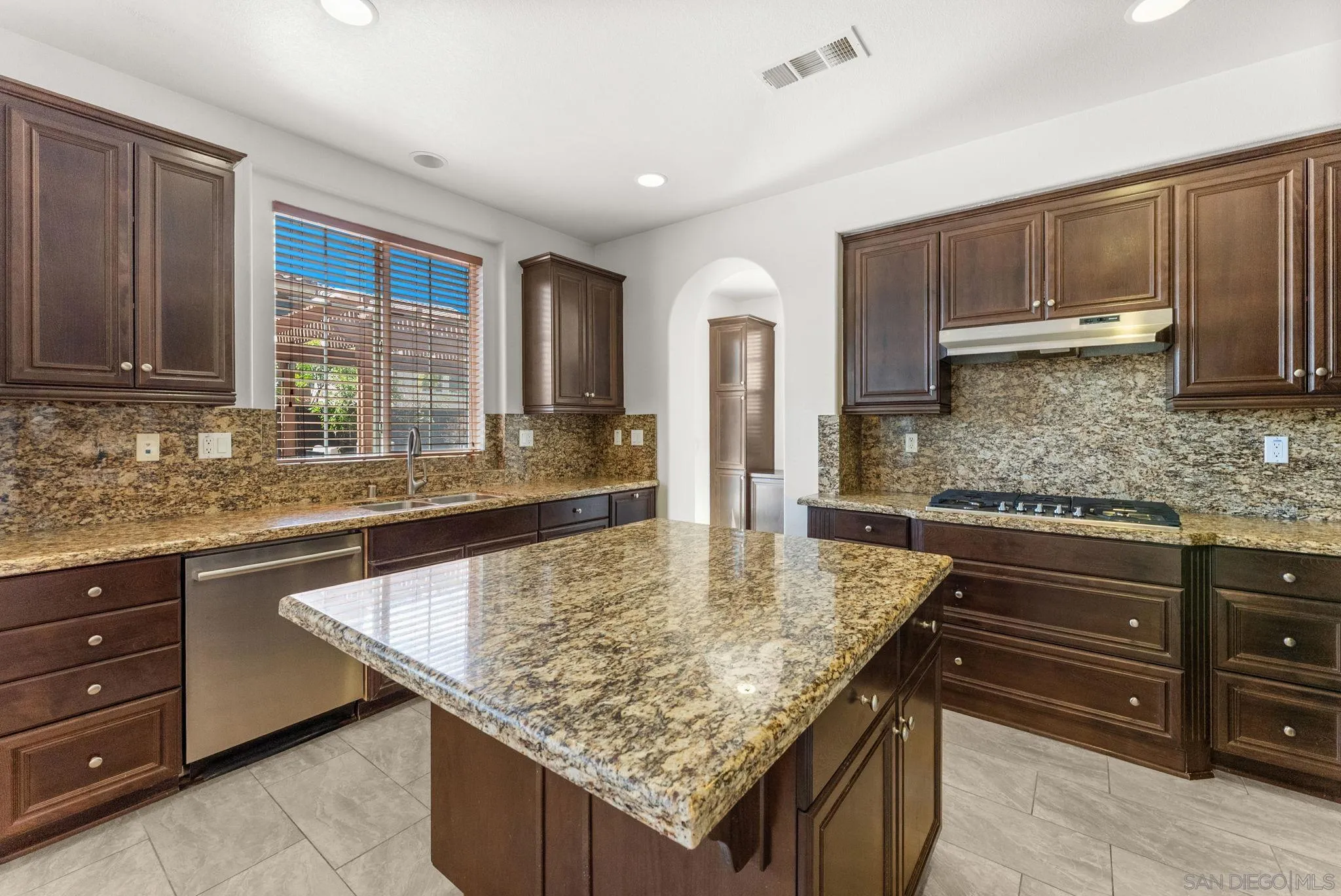 10449 Monterey Ridge Dr