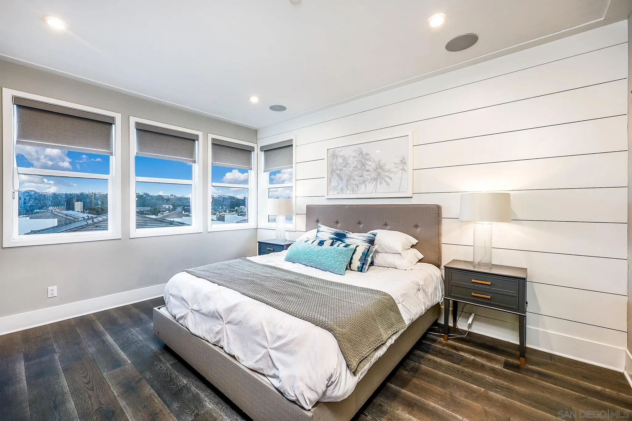 2858 Avella Cir