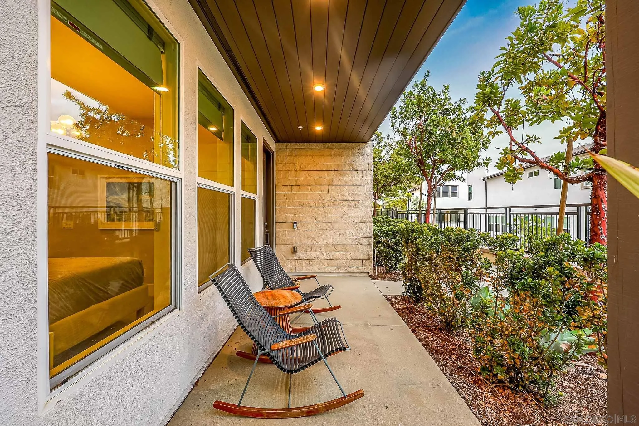 2858 Avella Cir