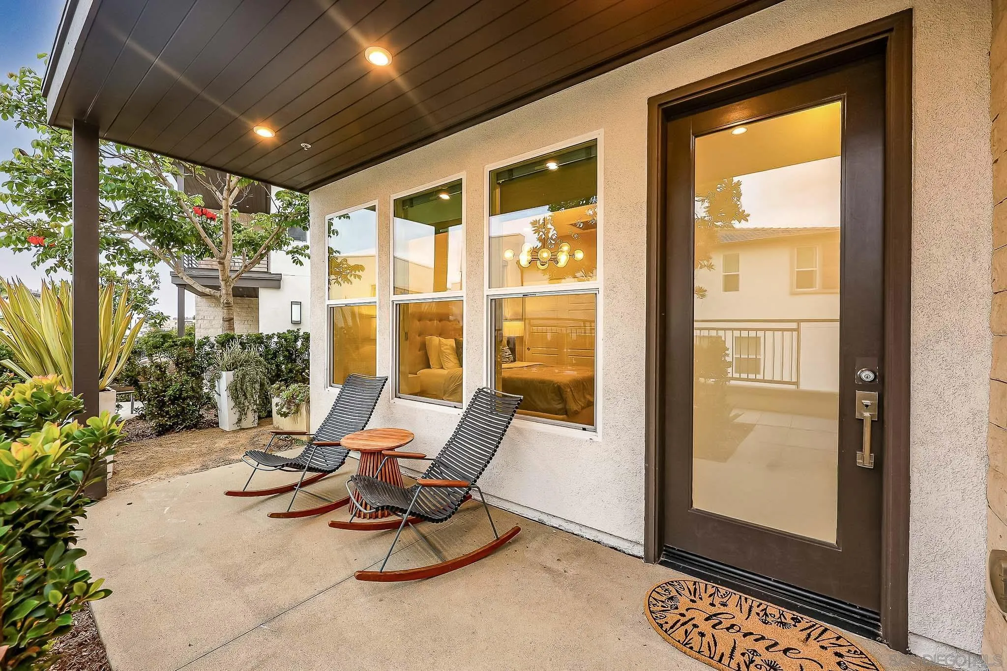 2858 Avella Cir